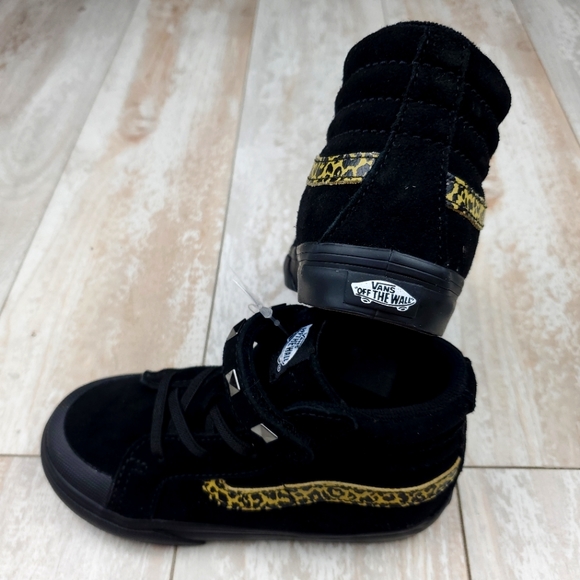 Vans SK8-Hi Reissue 13 Suede Stud - Picture 6 of 11